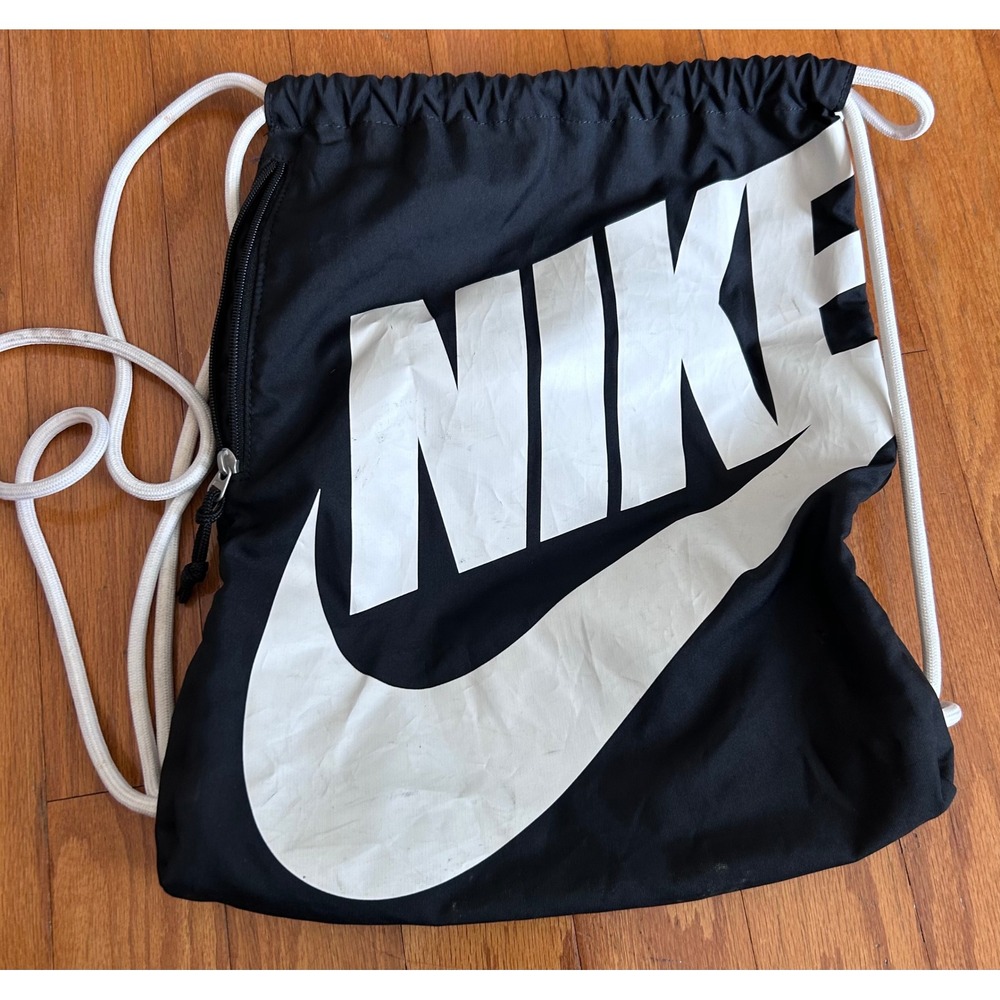Nike Swoosh Logo Drawstring‎ Gym Sack Bag Black White Polyester